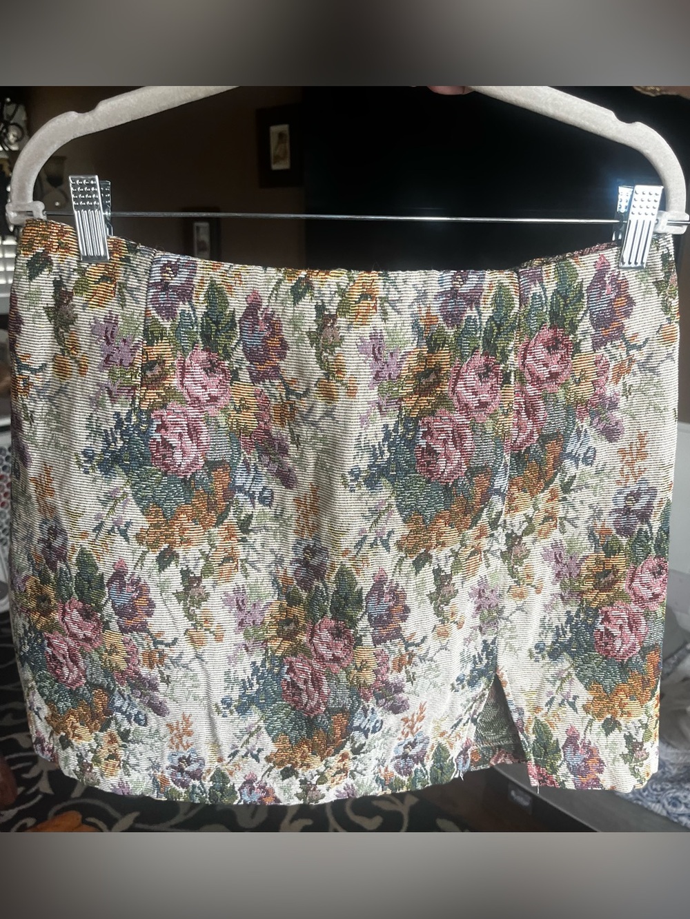 Wild  fable Cream Floral Mini Skirt with Pink Roses and Green Foliage Size 12